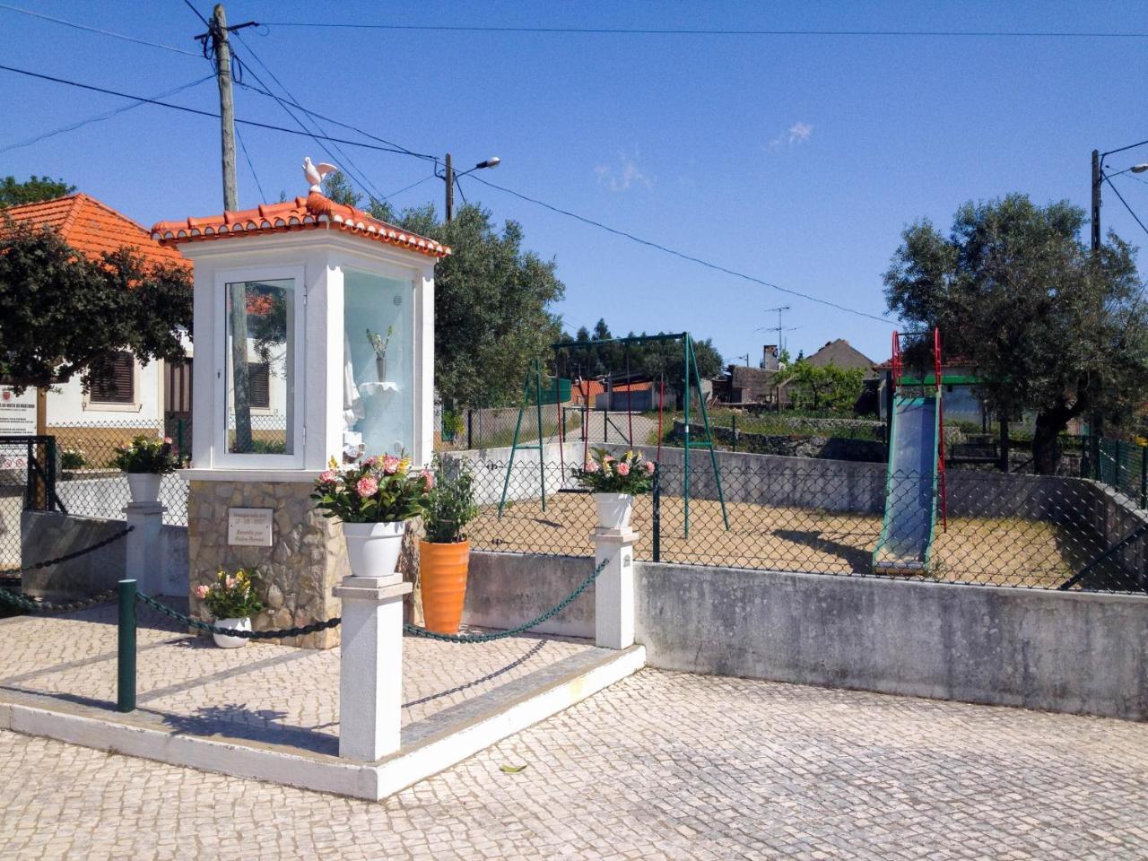 Mocho Guesthouse São Mamede Dış mekan fotoğraf